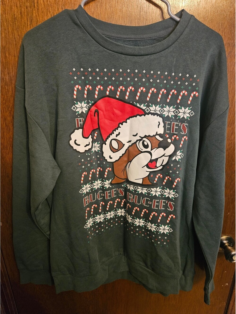 New Buc-ee's Large Holiday Sweatshirt